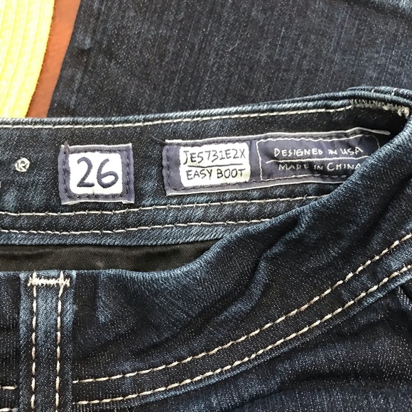 🌹Miss Me Jeans🌹 - Picture 7 of 8